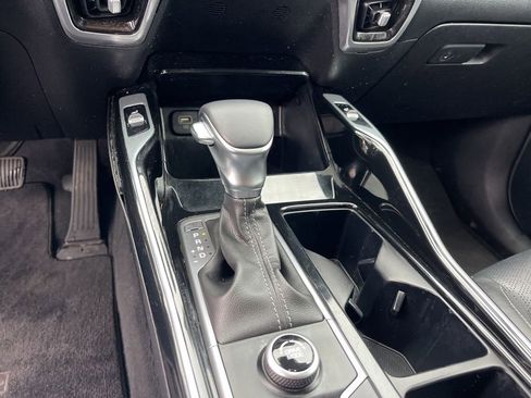 Used 2023 Kia Sorento SX image 14