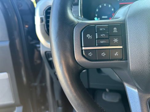 Used 2024 Ford F150 Lariat AWD/4WD image 19