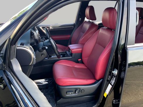 Certified 2023 Lexus GX 460 Premium w/ Premium Plus Package AWD/4WD image 8