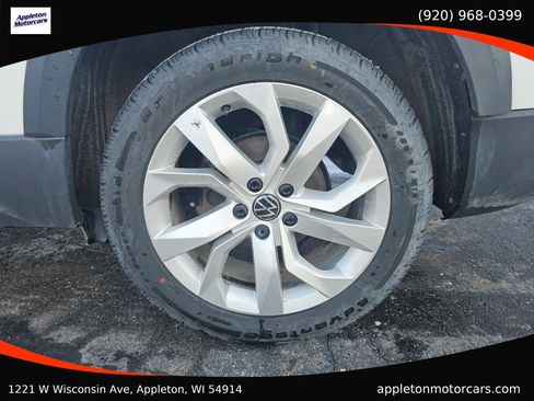 Used 2023 Volkswagen Taos S image 40