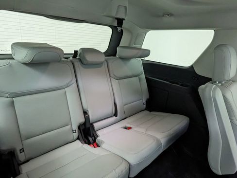 New 2025 Ford Expedition Platinum image 40