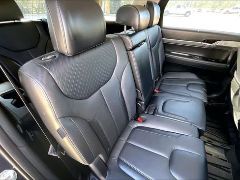 Used 2023 Hyundai Palisade SEL image 26