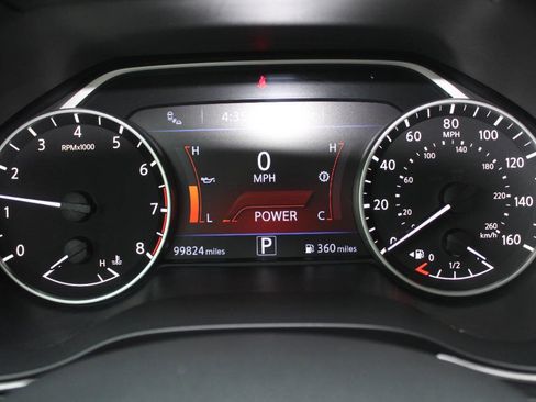 Used 2016 Nissan Maxima SR image 11