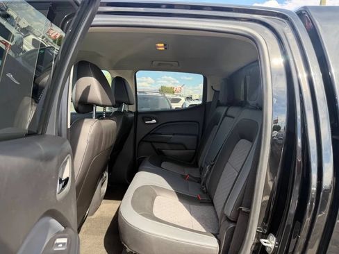 Used 2015 Chevrolet Colorado Z71 RWD image 26