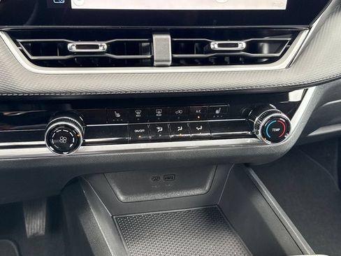 New 2027 Chevrolet Equinox LT FWD image 21