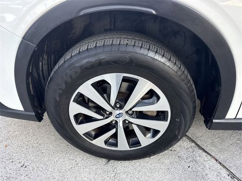 Used 2020 Subaru Outback Premium w/ Popular Package #1 image 10