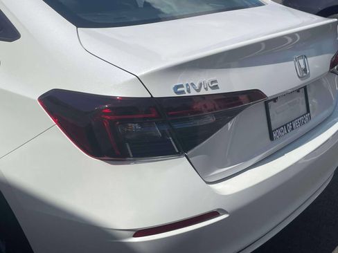 Used 2025 Honda Civic Sport image 11