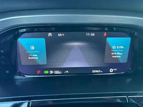 Used 2025 Volkswagen Atlas Cross Sport SE image 42