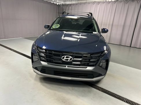 Used 2026 Hyundai Tucson SEL FWD image 2