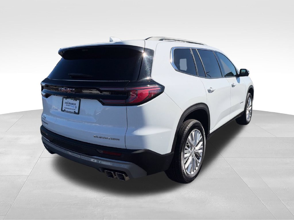Used 2026 GMC Acadia Elevation w/ Elevation Premium Package FWD image 5