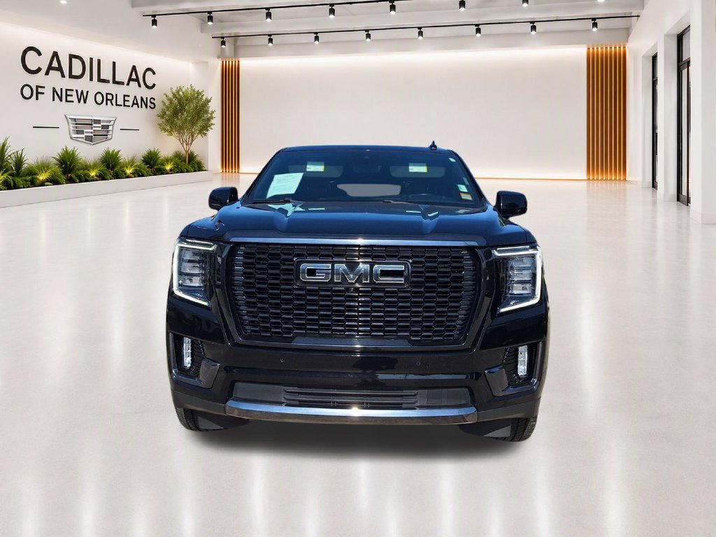 Used 2023 GMC Yukon Denali Ultimate AWD/4WD image 9