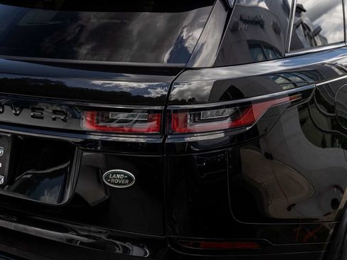 Used 2022 Land Rover Range Rover Velar R-Dynamic S AWD/4WD image 35