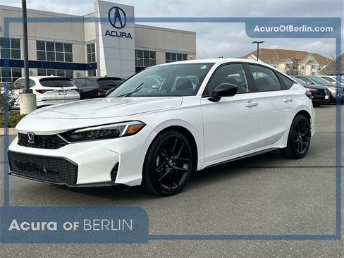 Used 2025 Honda Civic Sport image 1