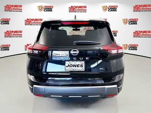 Certified 2024 Nissan Rogue SL image 15