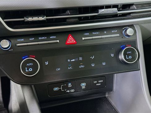 Used 2025 Hyundai Sonata SEL FWD image 24