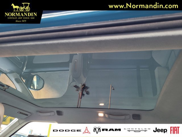 Used 2023 Rivian R1S Adventure Quad AWD/4WD image 17