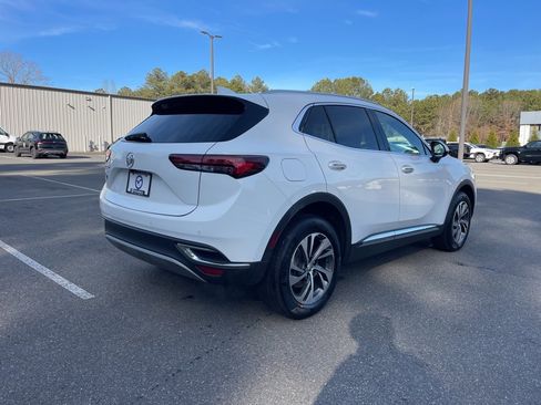 Used 2023 Buick Envision Essence image 5