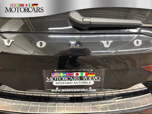 Used 2022 Volvo V60 T5 Cross Country w/ Climate Package AWD/4WD image 30