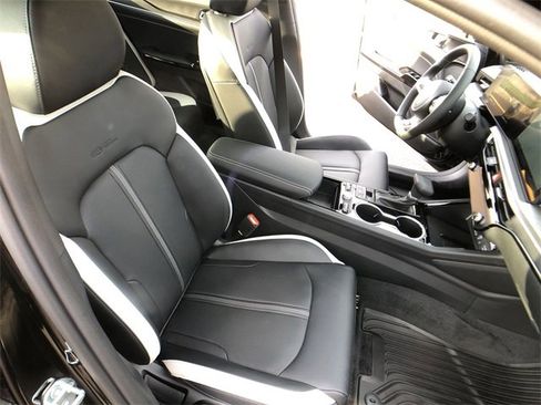 New 2026 Kia K5 GT-Line image 24
