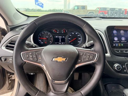 Used 2024 Chevrolet Malibu RS FWD image 10