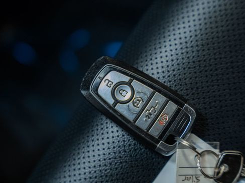 Certified 2023 Ford F150 Lariat w/ Equipment Group 502A High image 55