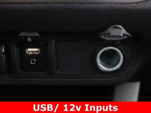 Used 2019 Toyota Tacoma SR5 image 21