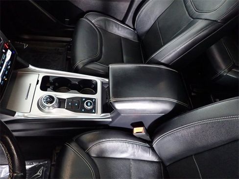 Used 2020 Ford Explorer ST w/ ST High-Performance Pack image 31