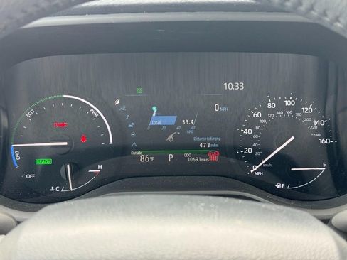Used 2025 Toyota Sienna XLE FWD image 31