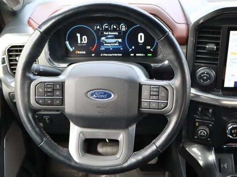 Used 2021 Ford F150 Lariat w/ Equipment Group 502A High image 21