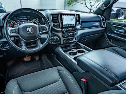 Used 2022 RAM 1500 Big Horn AWD/4WD image 30