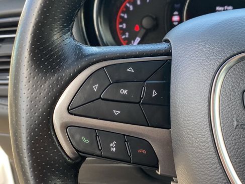 Used 2023 Dodge Durango SXT image 27