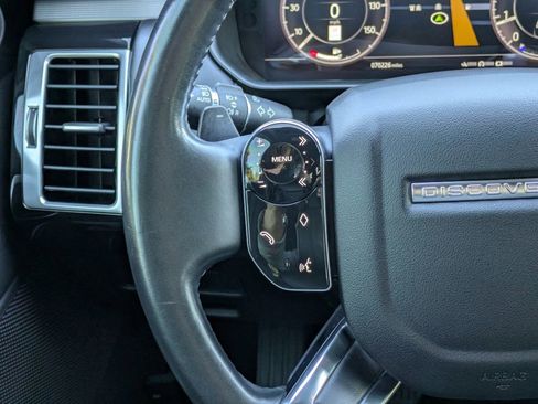 Used 2019 Land Rover Discovery HSE Luxury image 19