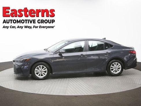 Used 2025 Toyota Camry LE FWD image 60