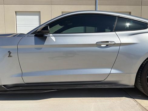 Used 2021 Ford Mustang Shelby GT500 w/ Technology Package RWD image 22