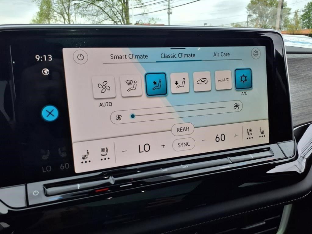 New 2025 Volkswagen Atlas SEL AWD/4WD image 19