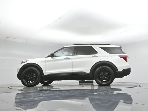 Used 2022 Ford Explorer Timberline AWD/4WD image 57
