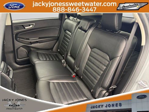 Certified 2024 Ford Edge SEL w/ Convenience Package AWD/4WD image 13