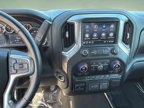 Used 2021 Chevrolet Silverado 1500 RST w/ Z71 Off-Road Package image 11