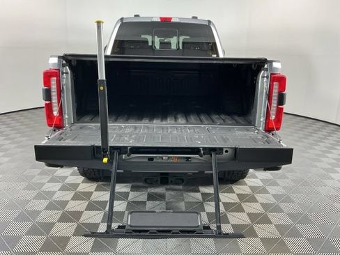 Used 2024 Ford F350 Lariat w/ Lariat Ultimate Package AWD/4WD image 7