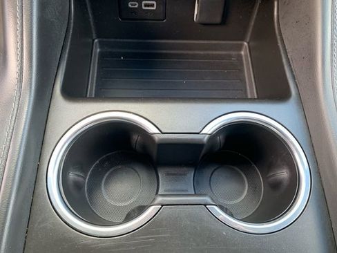 Used 2023 Chevrolet Suburban LS image 34