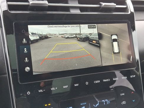 Used 2023 Hyundai Tucson Limited image 19