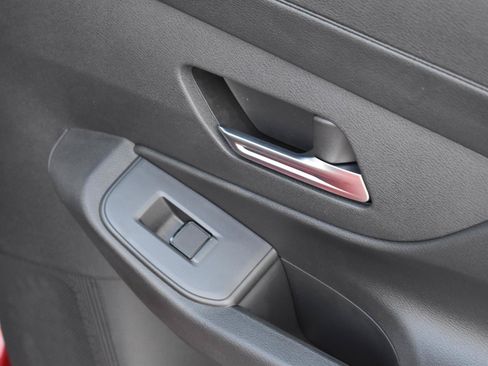 Used 2026 Nissan Sentra SV w/ SV Convenience Package FWD image 47