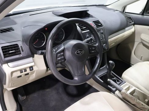 Used 2013 Subaru Crosstrek 2.0i Premium AWD/4WD image 14