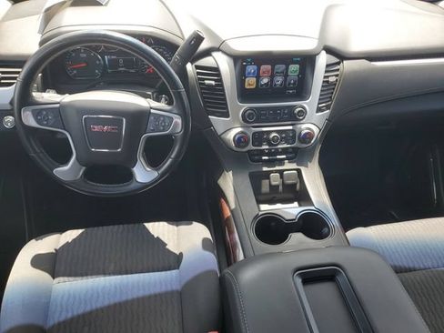 Certified 2019 GMC Yukon SLE w/ SLE Value Package AWD/4WD image 12