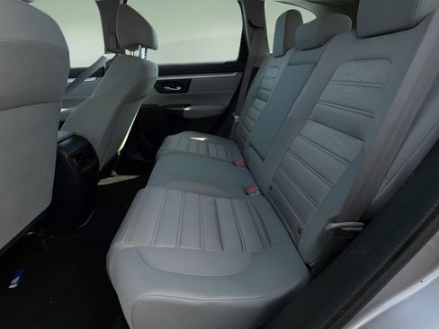 Used 2020 Honda CR-V LX image 6