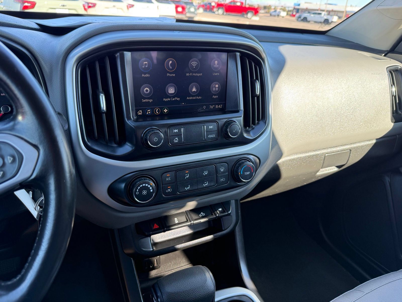 Used 2020 Chevrolet Colorado LT AWD/4WD image 18