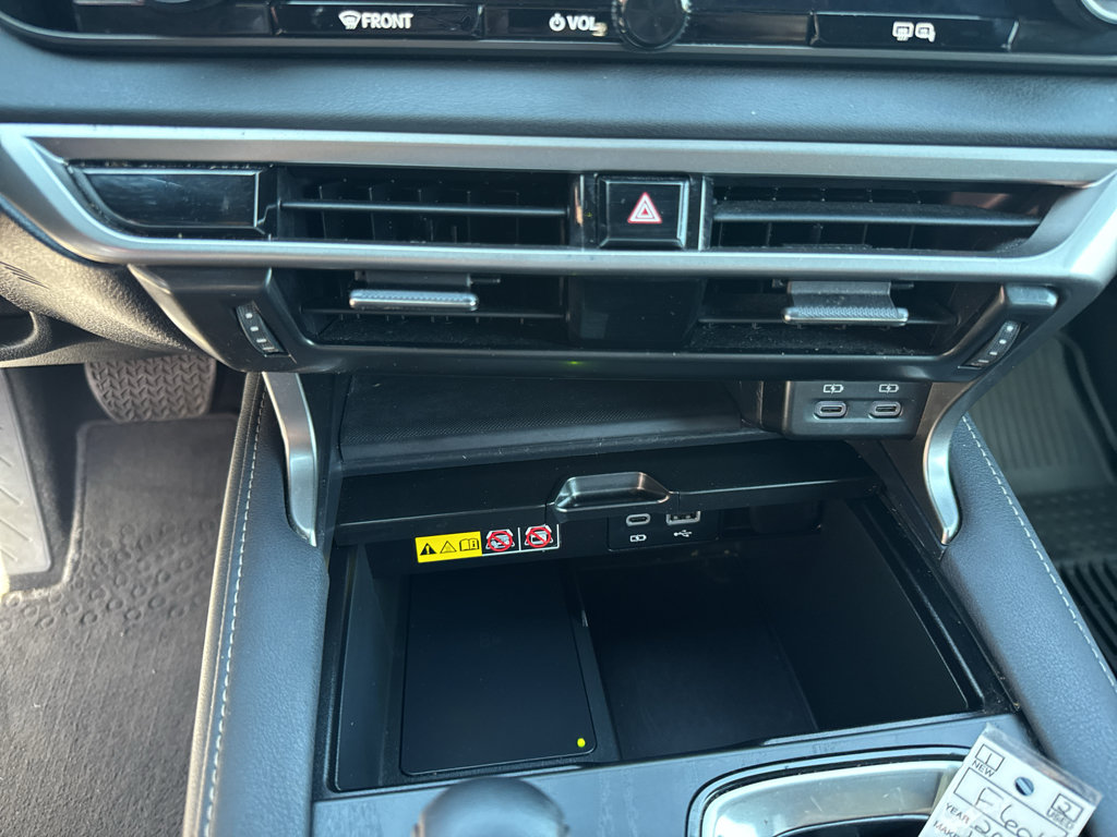 Used 2023 Lexus RX 350 Premium w/ Accessory Package AWD/4WD image 17