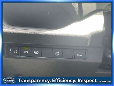 Used 2024 Toyota RAV4 SE w/ Weather & Moonroof Package AWD/4WD image 24