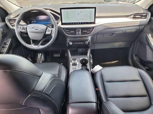 Used 2023 Ford Escape Platinum AWD/4WD image 6