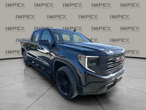 Used 2023 GMC Sierra 1500 Pro w/ Graphite Edition image 7